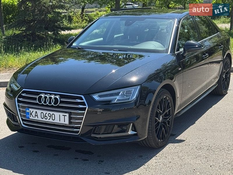 Седан Audi A4 2017 в Киеве