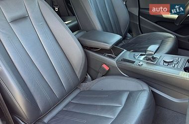 Седан Audi A4 2017 в Киеве