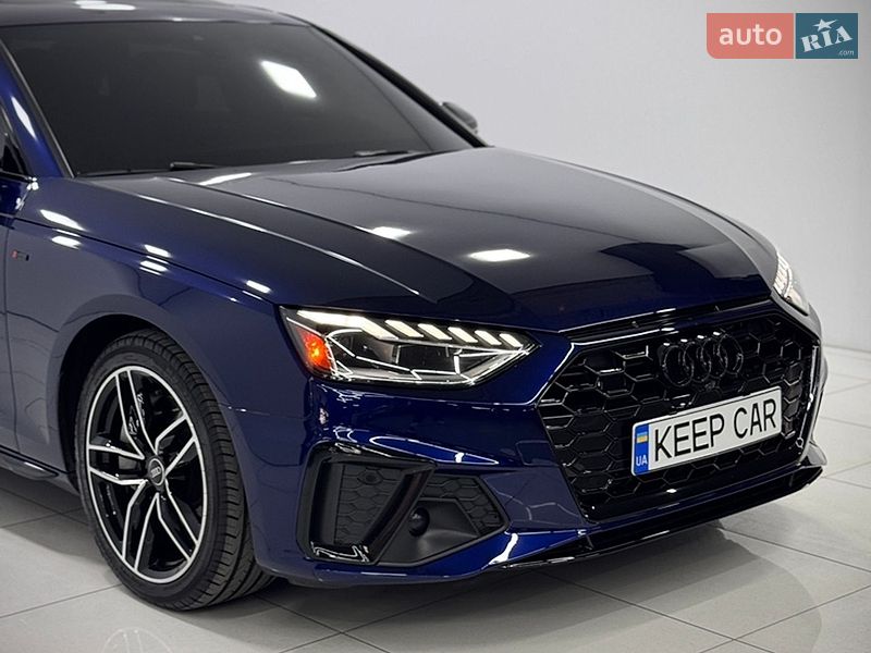Седан Audi A4 2024 в Одесі