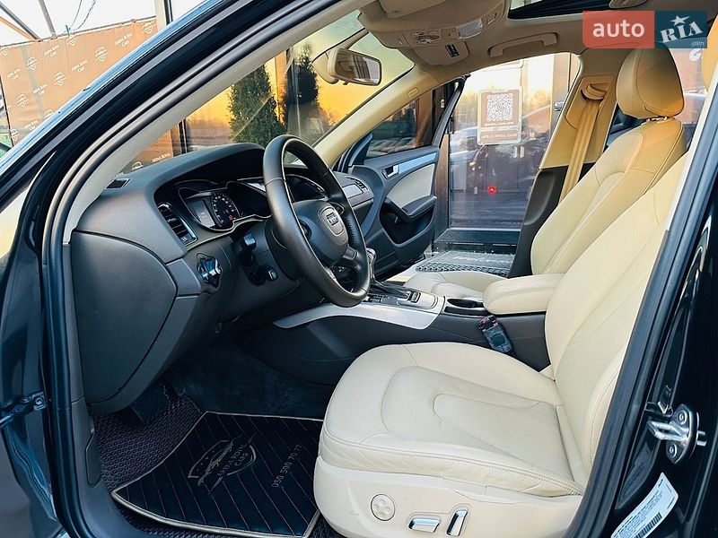 Седан Audi A4 2012 в Харькове