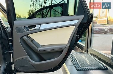 Седан Audi A4 2012 в Харькове