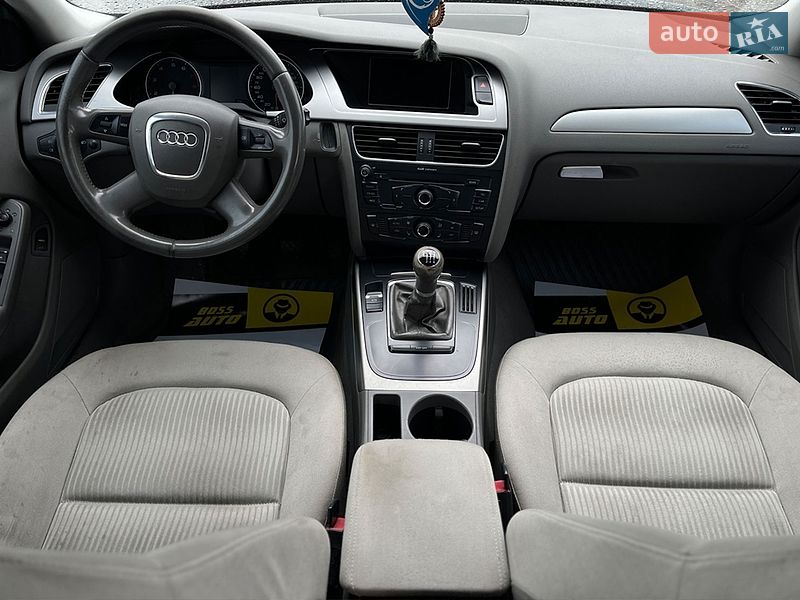 Седан Audi A4 2008 в Мукачевому