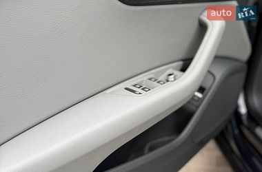 Седан Audi A4 2018 в Дубні