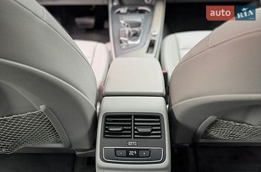 Седан Audi A4 2018 в Дубні
