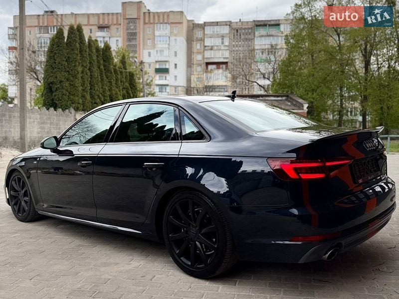 Седан Audi A4 2018 в Дубні