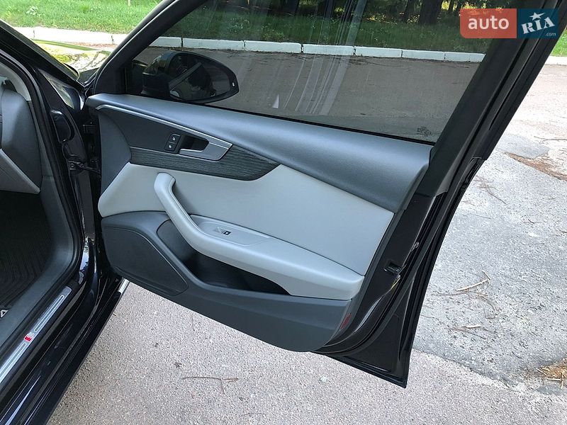 Седан Audi A4 2018 в Ирпене