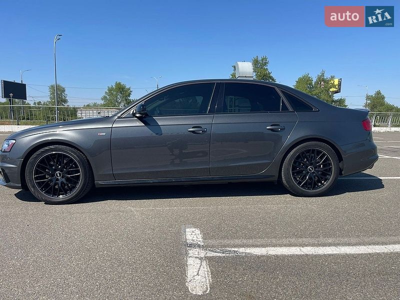 Седан Audi A4 2015 в Києві