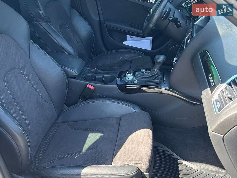 Седан Audi A4 2015 в Києві
