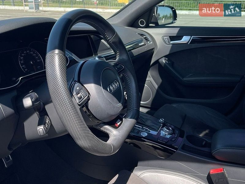 Седан Audi A4 2015 в Києві