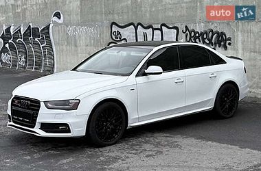 Седан Audi A4 2015 в Хмельницком