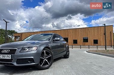 Седан Audi A4 2011 в Львове
