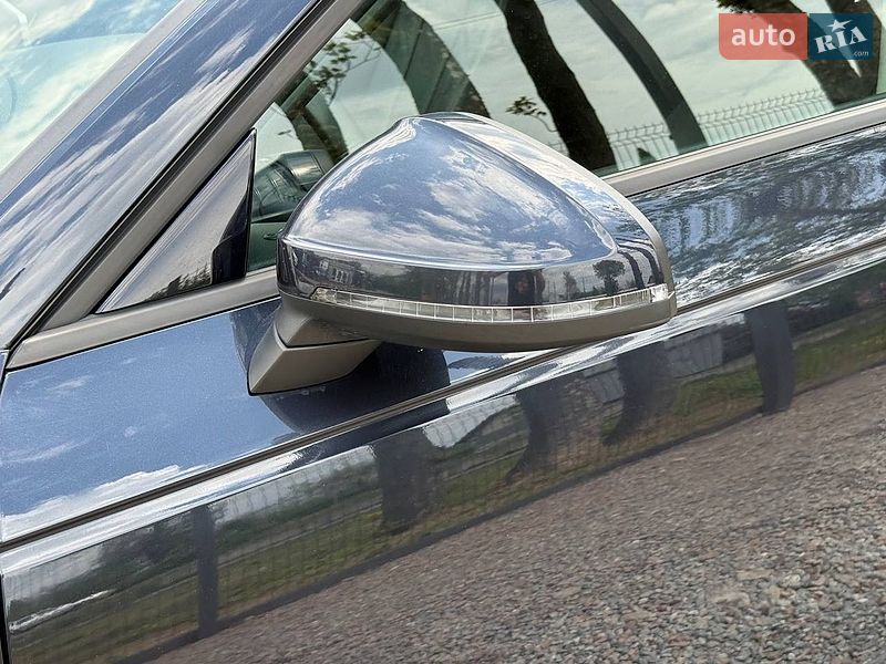 Седан Audi A4 2018 в Стрые