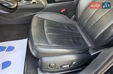 Седан Audi A4 2018 в Стрые