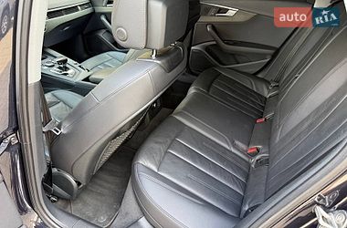 Седан Audi A4 2018 в Стрые