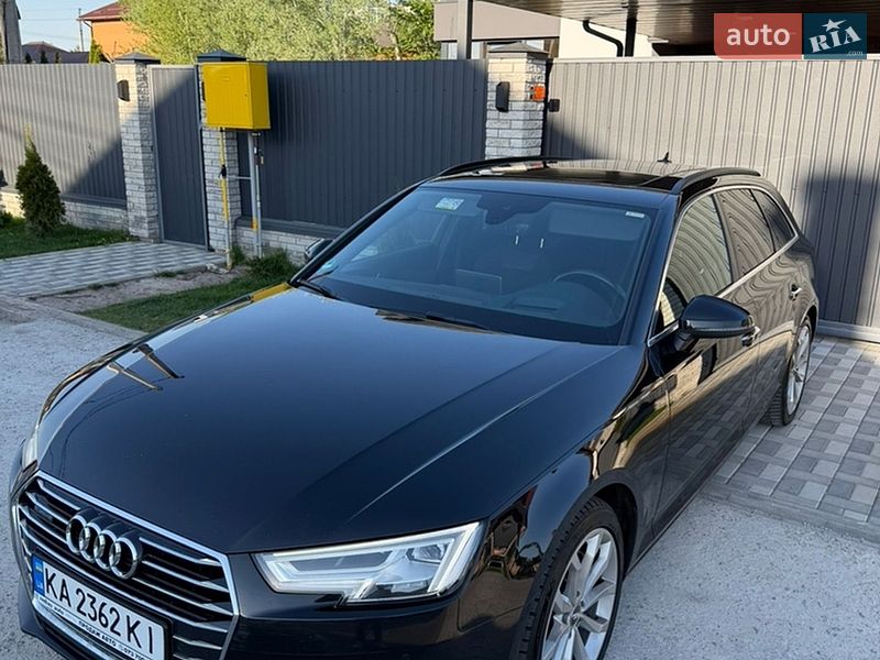Универсал Audi A4 2016 в Киеве
