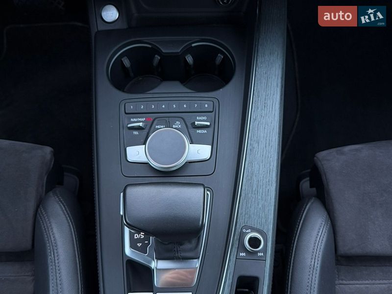 Универсал Audi A4 2016 в Киеве