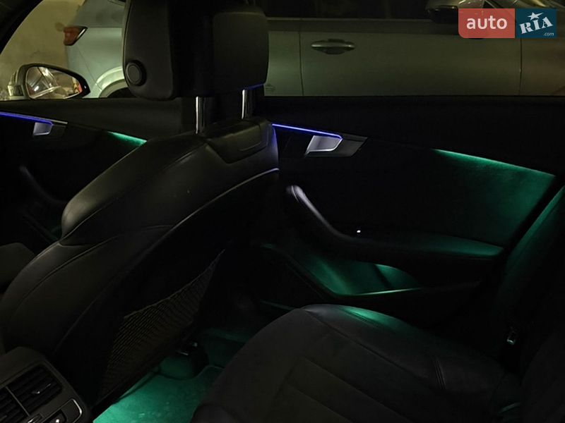 Универсал Audi A4 2016 в Киеве