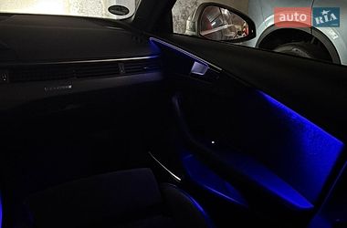 Универсал Audi A4 2016 в Киеве