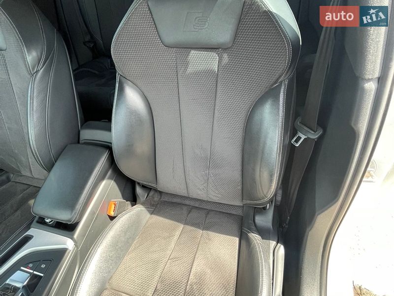 Універсал Audi A4 2017 в Києві
