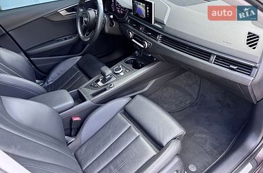 Седан Audi A4 2018 в Києві