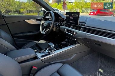Седан Audi A4 2022 в Вінниці