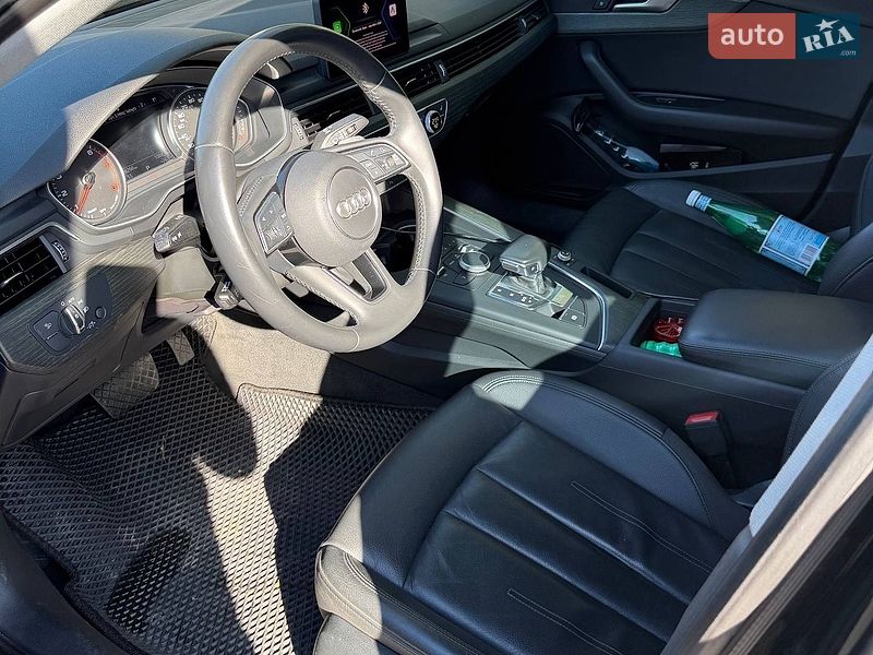 Седан Audi A4 2019 в Днепре