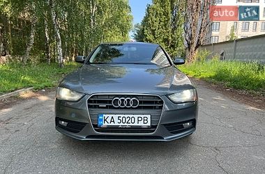 Седан Audi A4 2012 в Києві