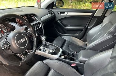 Седан Audi A4 2012 в Києві