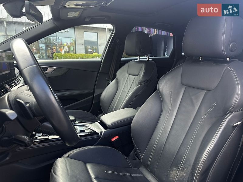 Седан Audi A4 2020 в Киеве