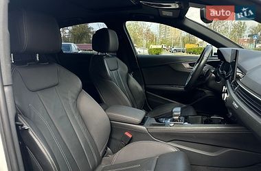 Седан Audi A4 2020 в Киеве