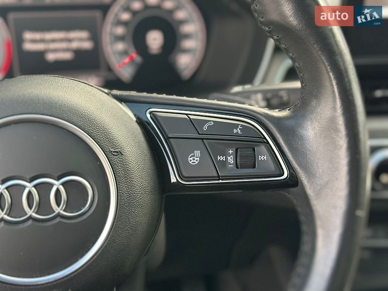 Седан Audi A4 2020 в Киеве