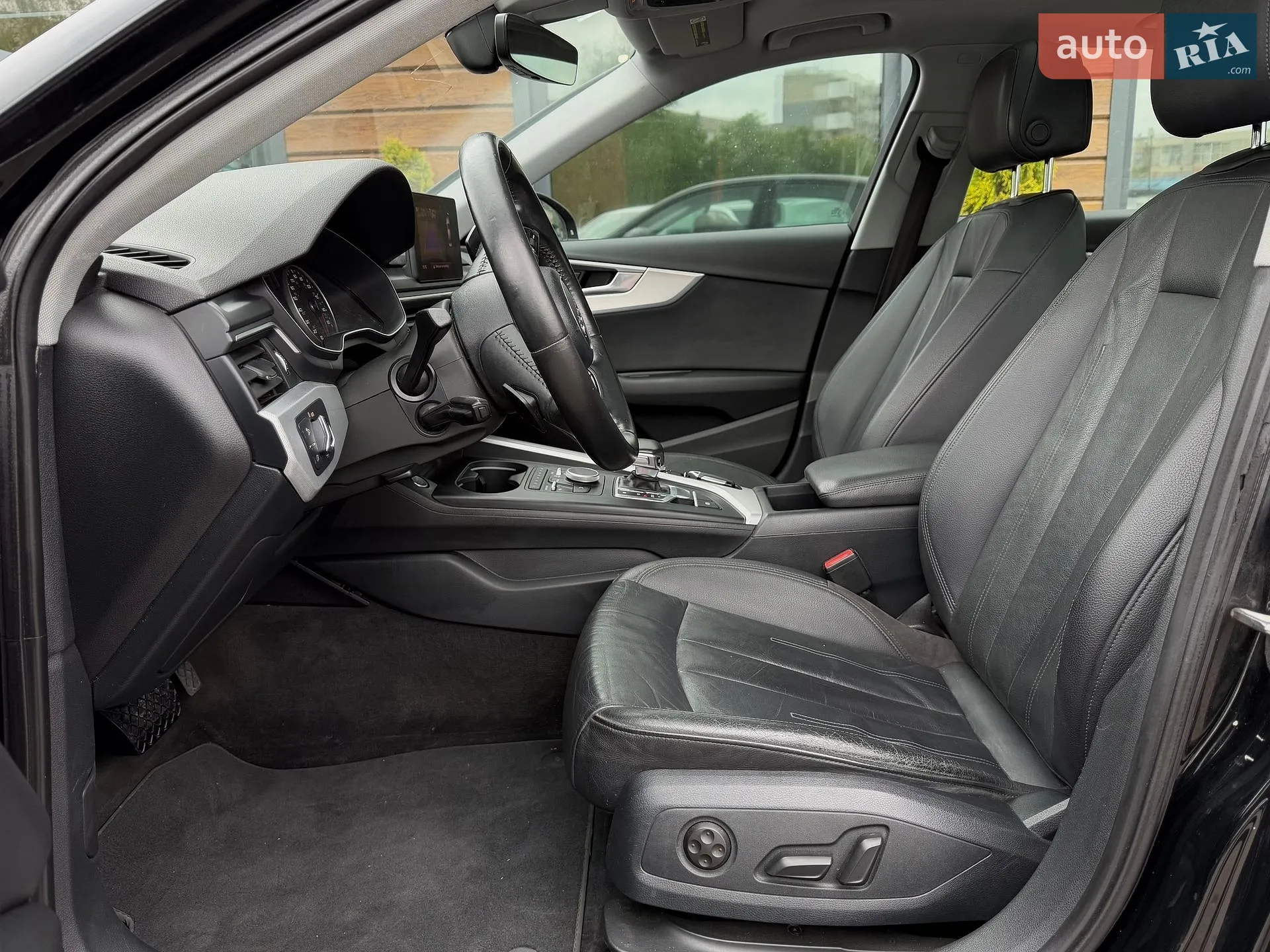 2015 Audi A4 - мініатюра 29