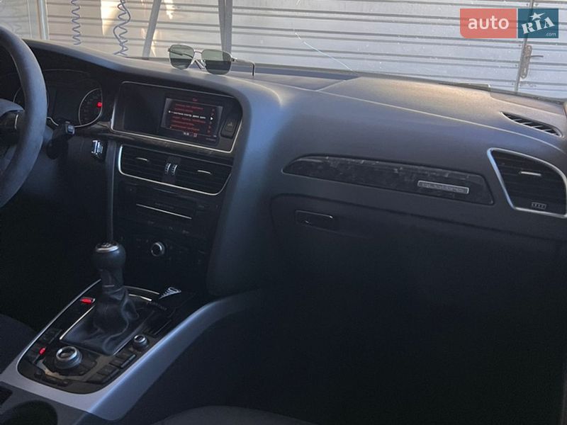Универсал Audi A4 2015 в Днепре