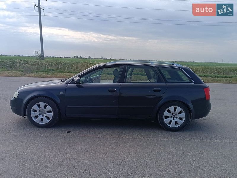 Универсал Audi A4 2001 в Килии