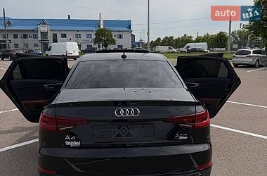 Седан Audi A4 2017 в Житомире