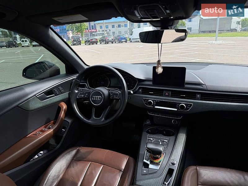 Седан Audi A4 2017 в Житомире