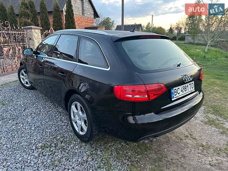 Универсал Audi A4 2011 в Львове