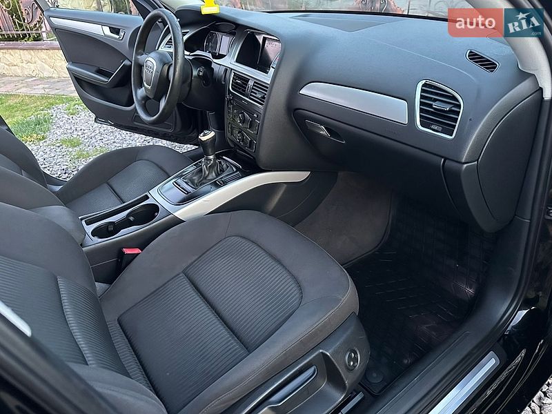 Универсал Audi A4 2011 в Львове