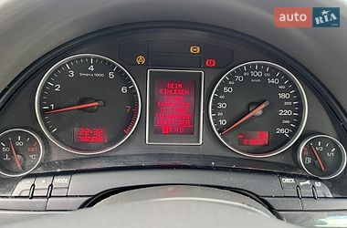 Седан Audi A4 2001 в Дрогобыче