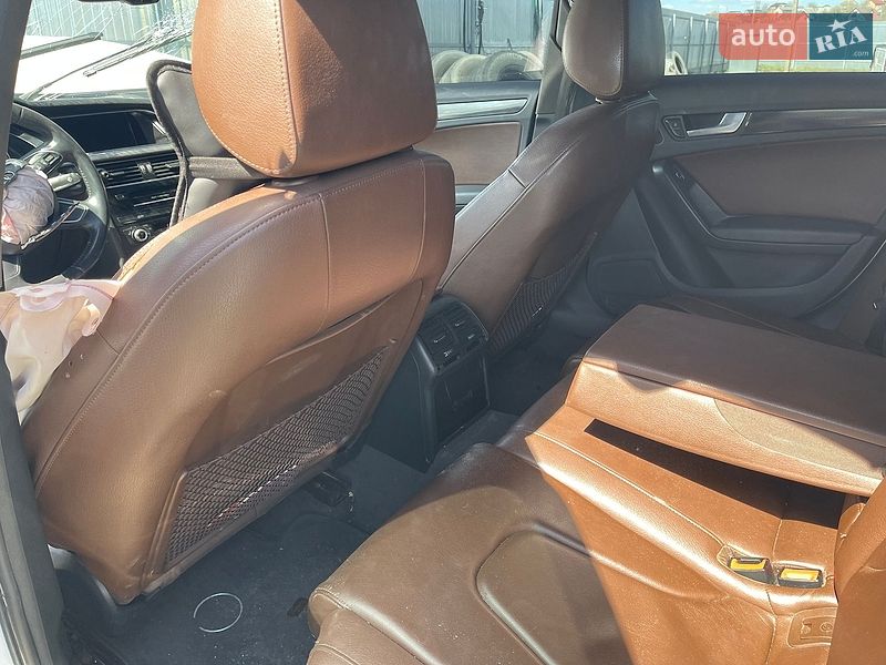 Седан Audi A4 2013 в Тернополе