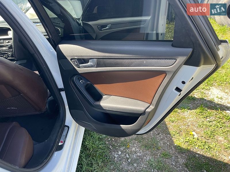 Седан Audi A4 2013 в Тернополе