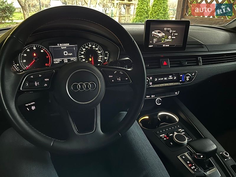Седан Audi A4 2018 в Косові