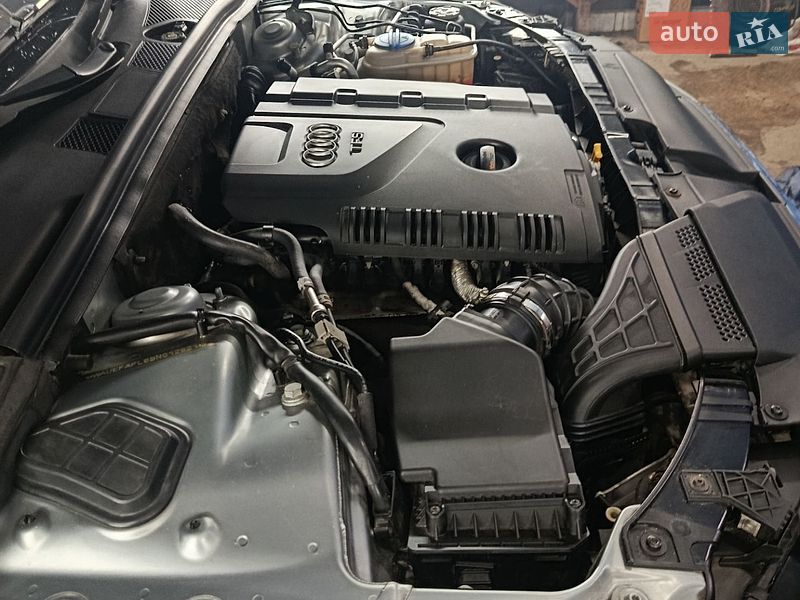 Седан Audi A4 2010 в Каменском
