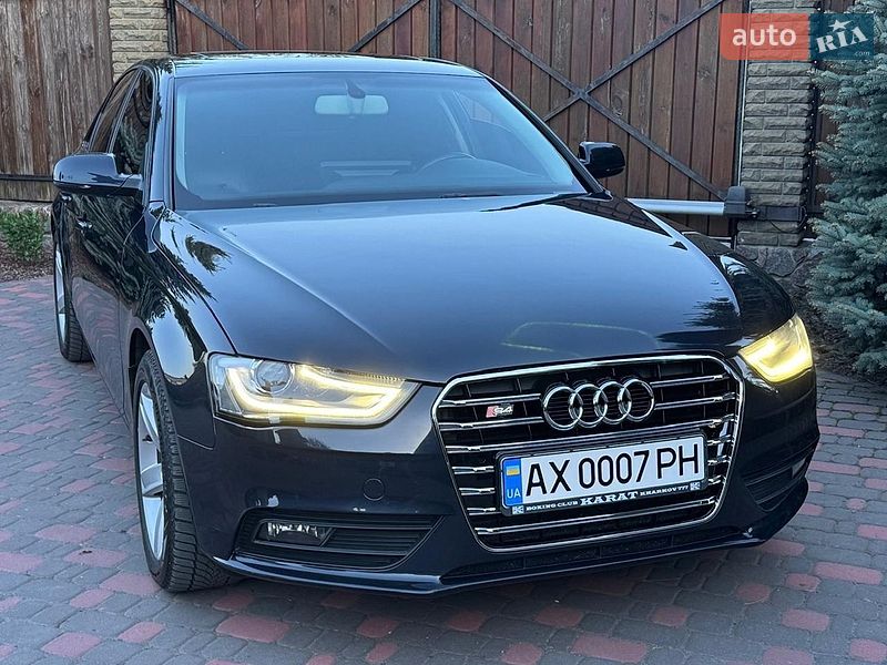Седан Audi A4 2012 в Харькове
