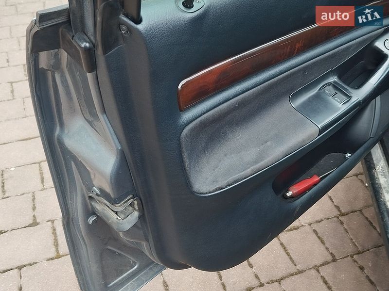 Седан Audi A4 2000 в Коломиї