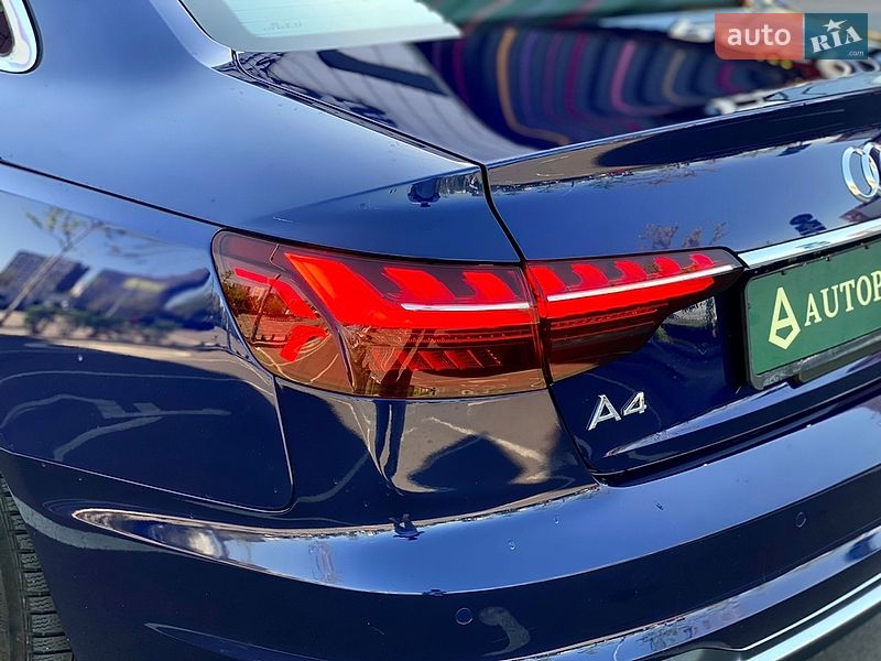 Седан Audi A4 2020 в Киеве