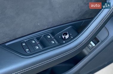 Седан Audi A4 2020 в Киеве