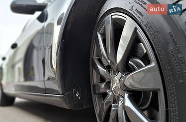 Седан Audi A4 2013 в Киеве