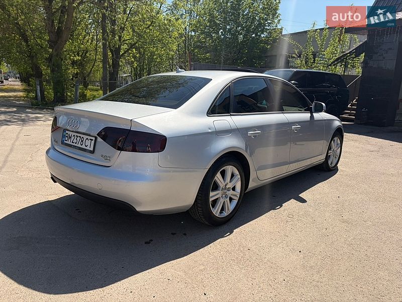Седан Audi A4 2011 в Сумах