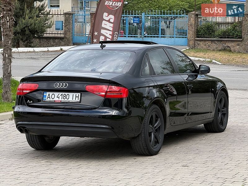 Седан Audi A4 2014 в Ужгороде